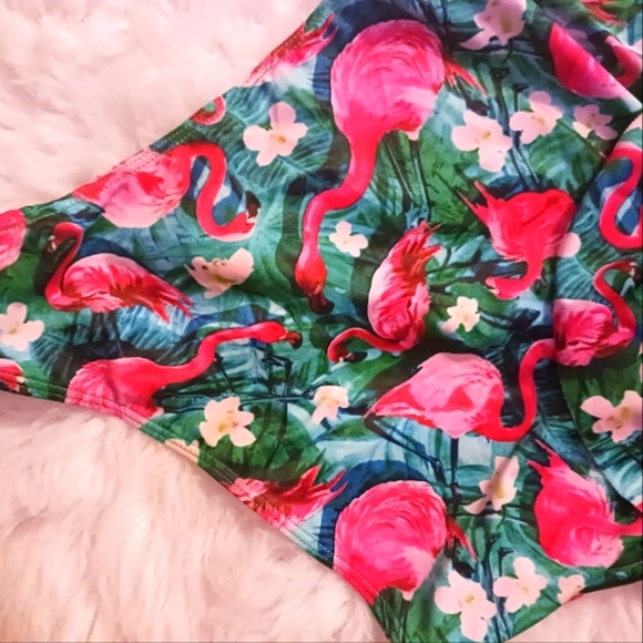 Flamingo Print Colorful Ruffled One Piece Swimsuit - Picture 3 of 8